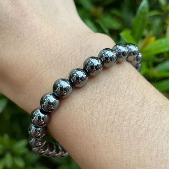 8mm Magnetic Hematite Beaded Stretch Bracelet - Picture 7 of 11